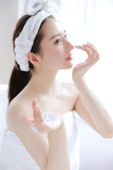 菊内留香金银花露全文免费
